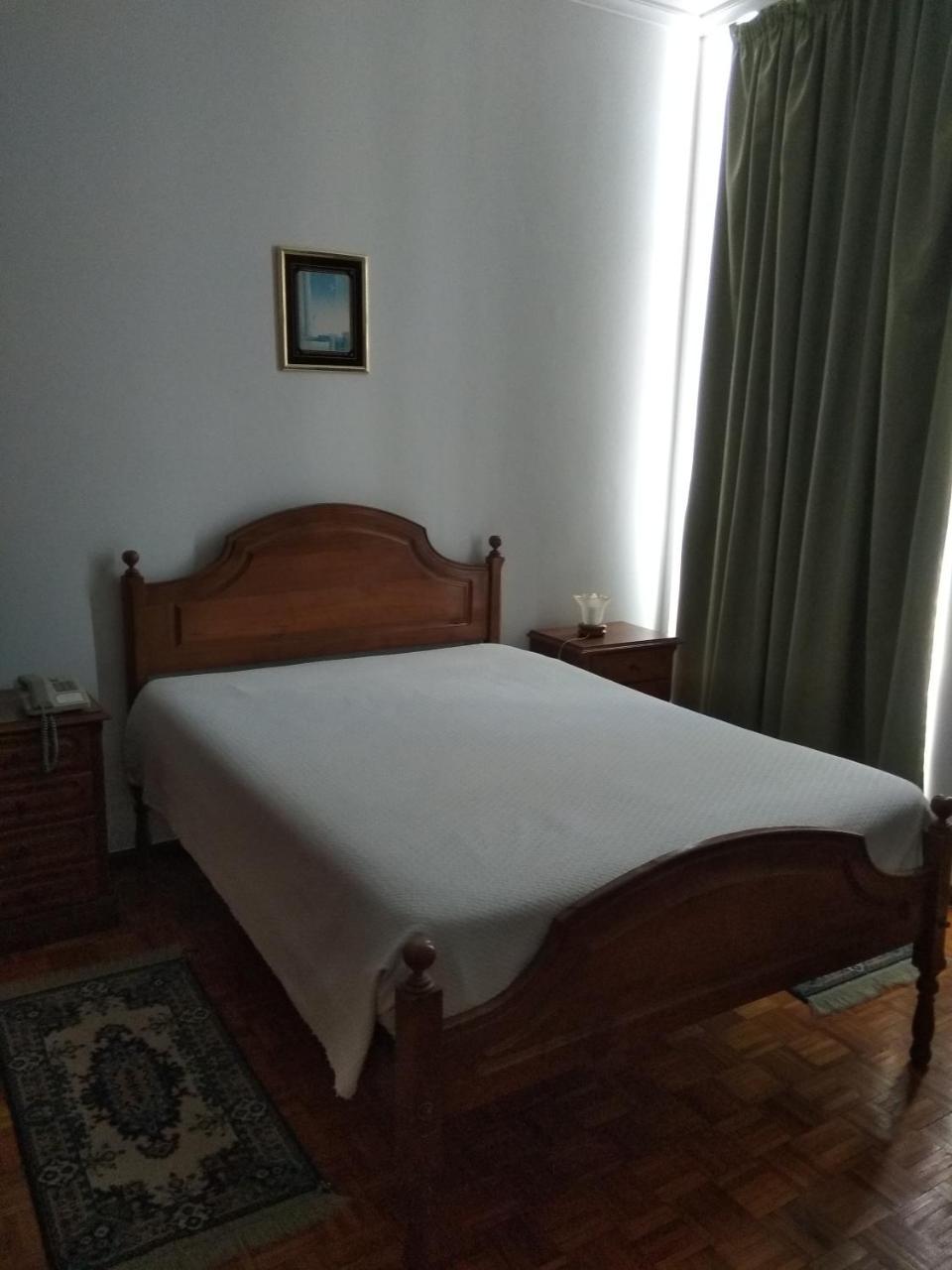 Residencial Real - Antiga Rosas Bed & Breakfast Vila Real Luaran gambar